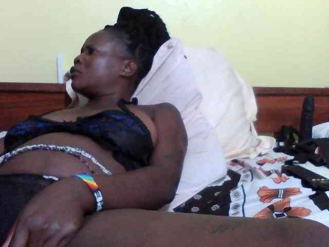 Princessmiles webcam