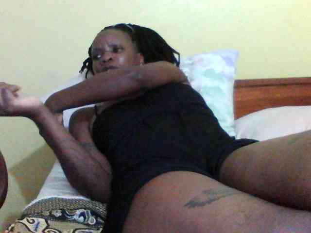 Princessmiles webcam