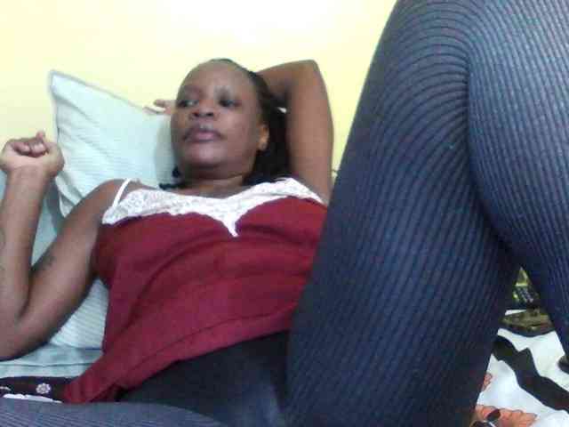 Princessmiles webcam