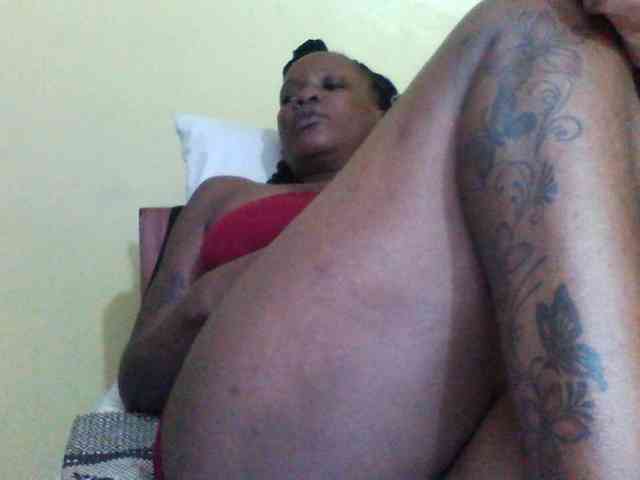 Princessmiles webcam