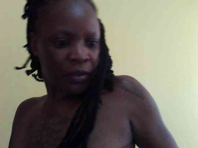 Princessmiles webcam