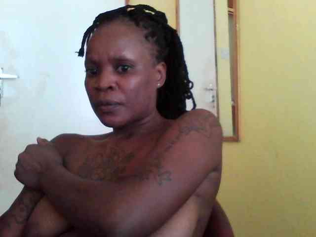 Princessmiles webcam