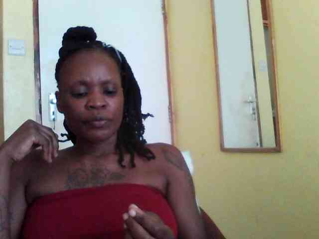 Princessmiles webcam