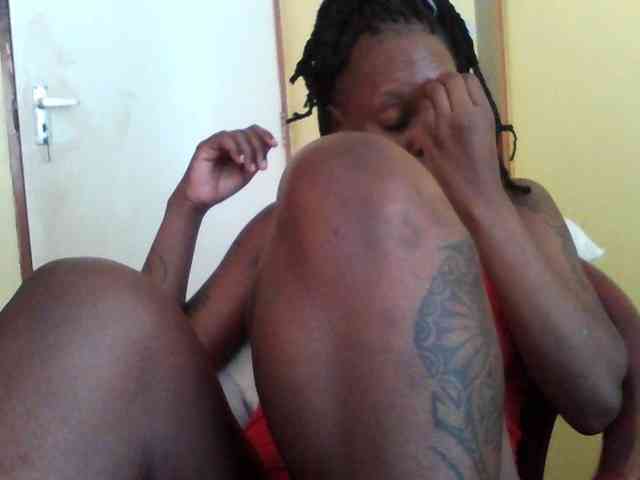 Princessmiles webcam