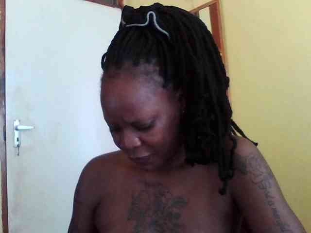 Princessmiles webcam