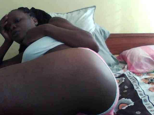 Princessmiles webcam