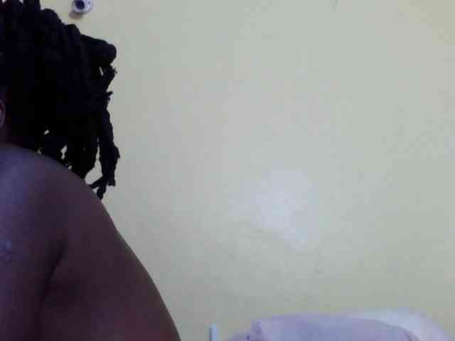 Princessmiles webcam