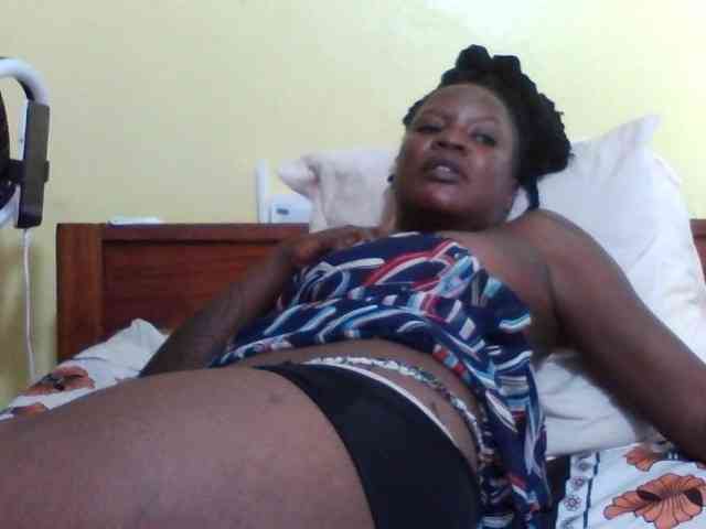 Princessmiles webcam