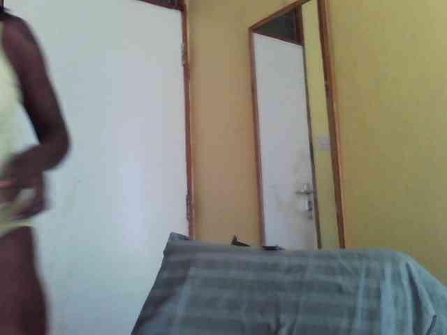 Princessmiles webcam