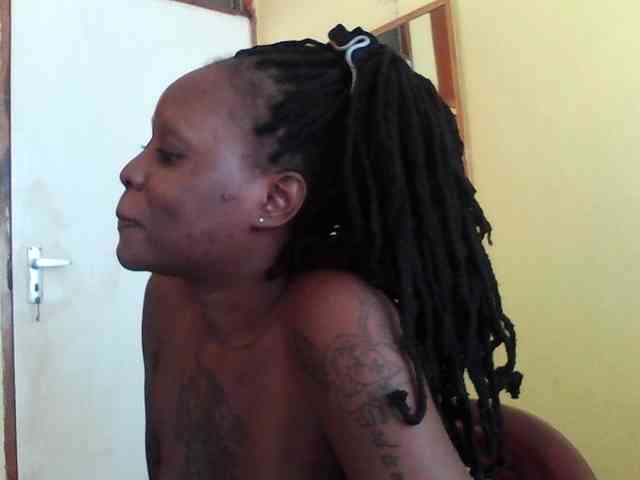 Princessmiles webcam