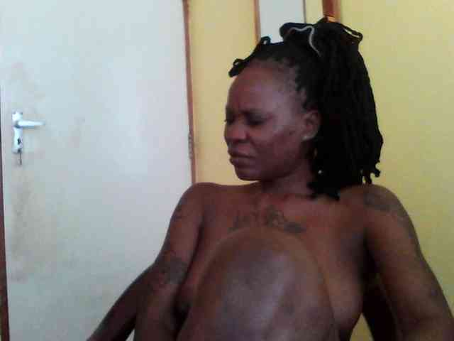 Princessmiles webcam