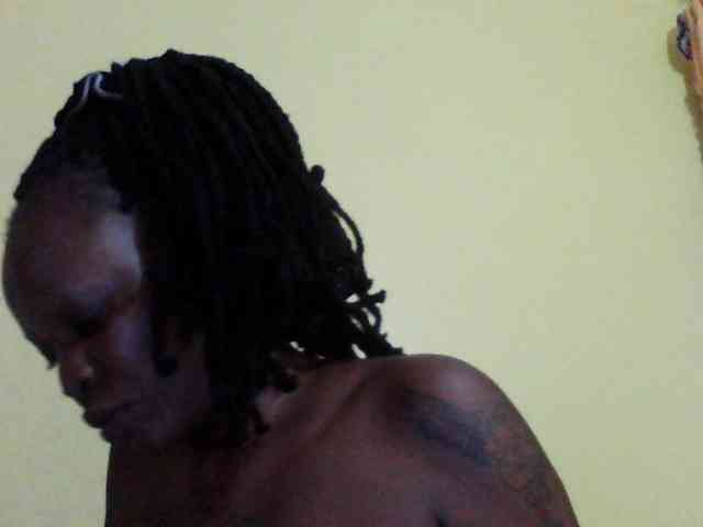 Princessmiles webcam