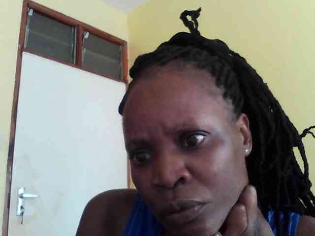 Princessmiles webcam