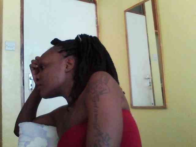 Princessmiles webcam