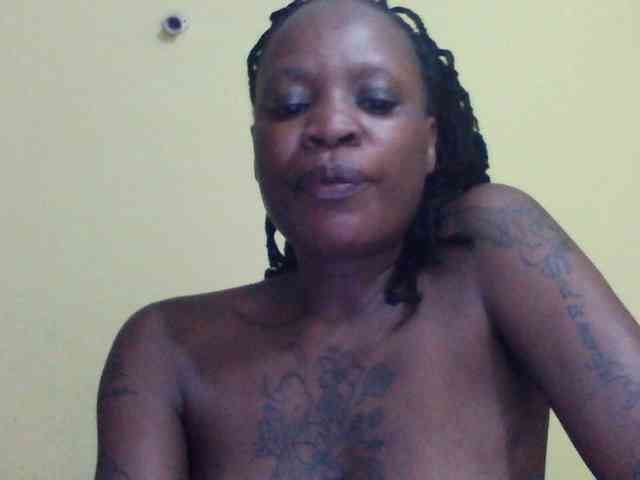 Princessmiles webcam
