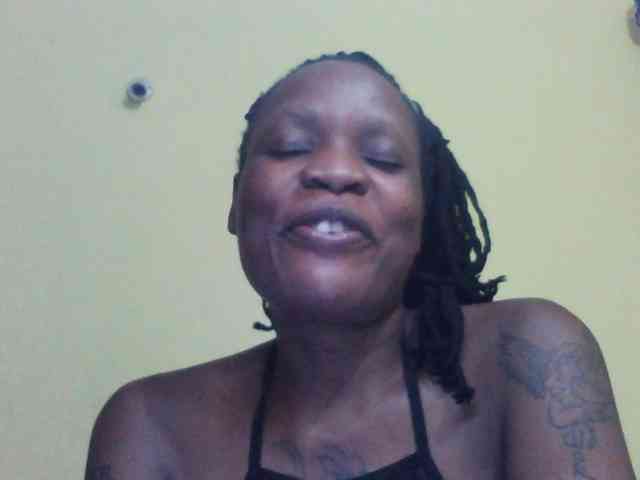 Princessmiles webcam