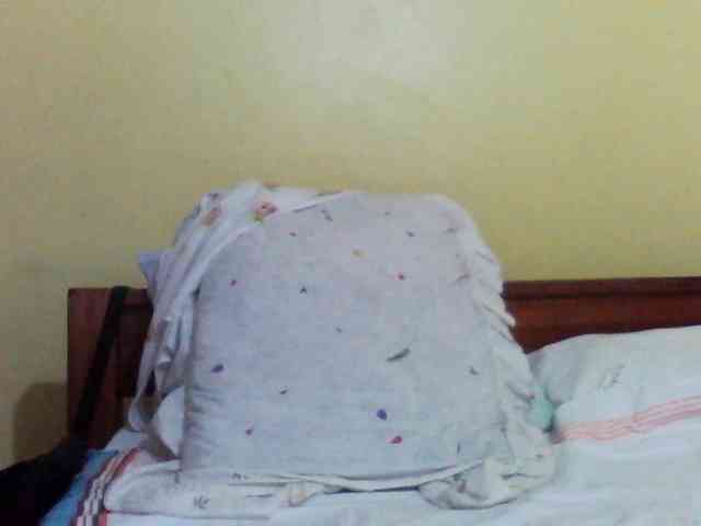Princessmiles webcam
