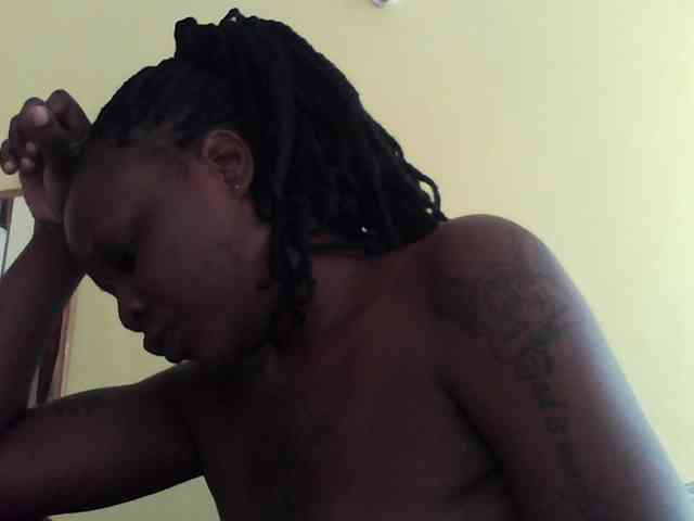 Princessmiles webcam