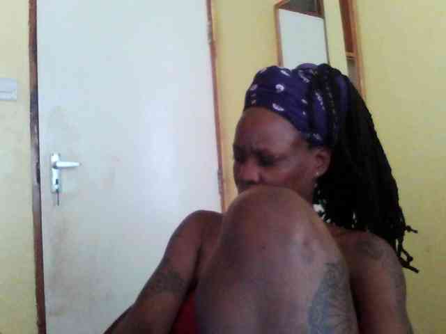 Princessmiles webcam