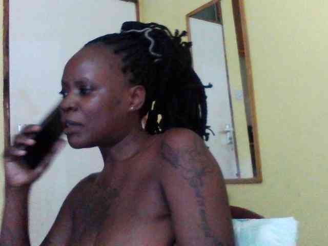 Princessmiles webcam