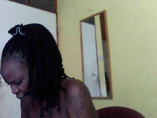 Princessmiles webcam
