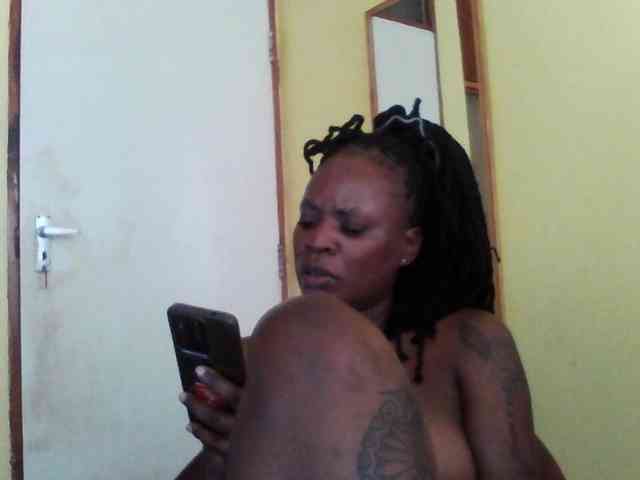 Princessmiles webcam