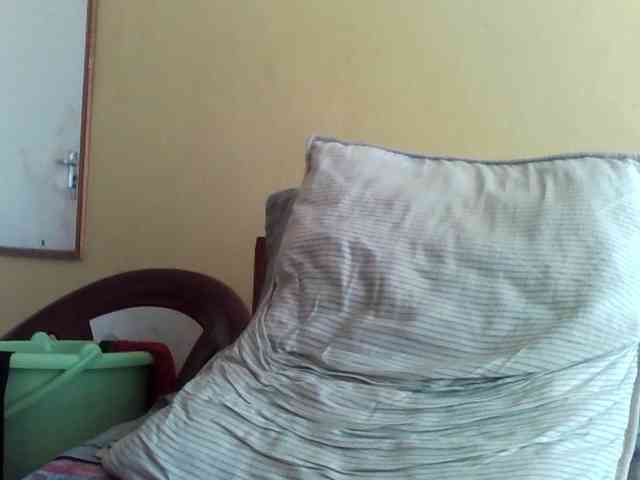 Princessmiles webcam