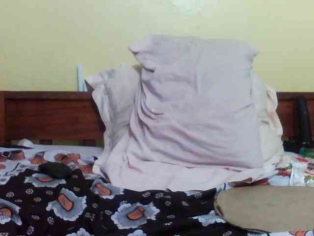 Princessmiles webcam