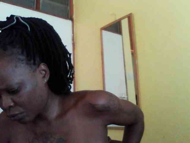 Princessmiles webcam