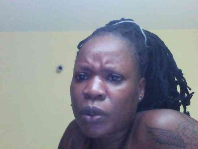 Princessmiles webcam