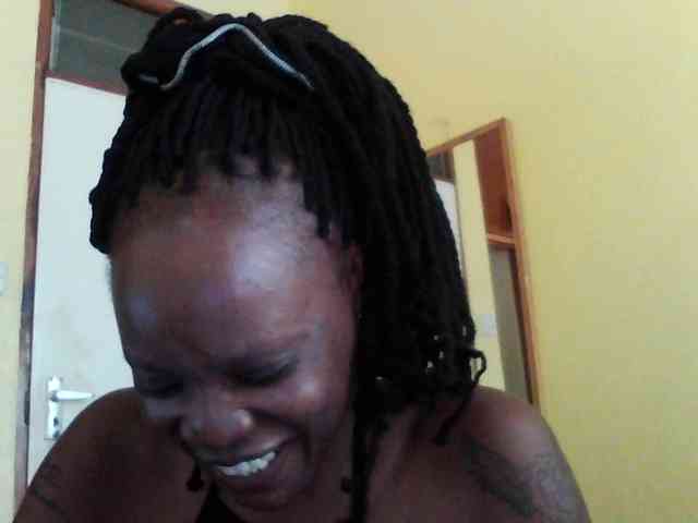 Princessmiles webcam
