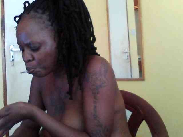 Princessmiles webcam