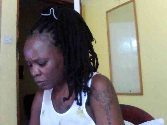 Princessmiles webcam