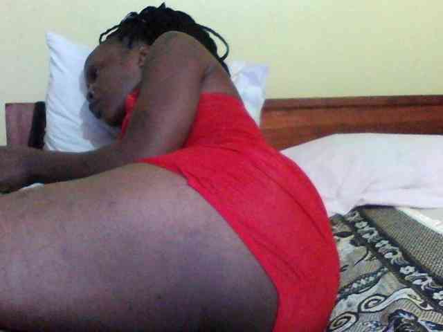 Princessmiles webcam