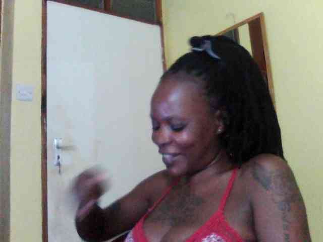 Princessmiles webcam