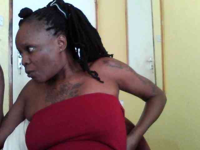 Princessmiles webcam
