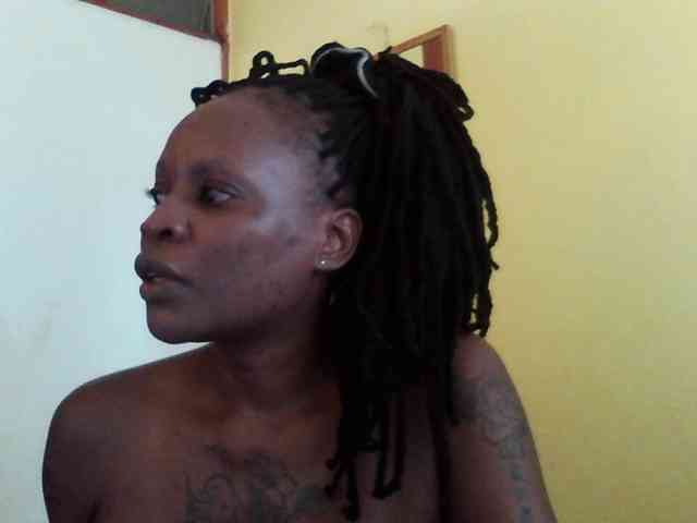 Princessmiles webcam