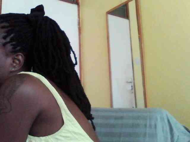 Princessmiles webcam