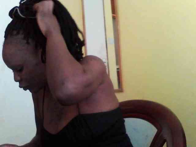 Princessmiles webcam