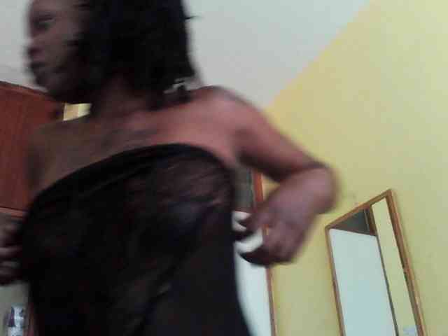 Princessmiles webcam