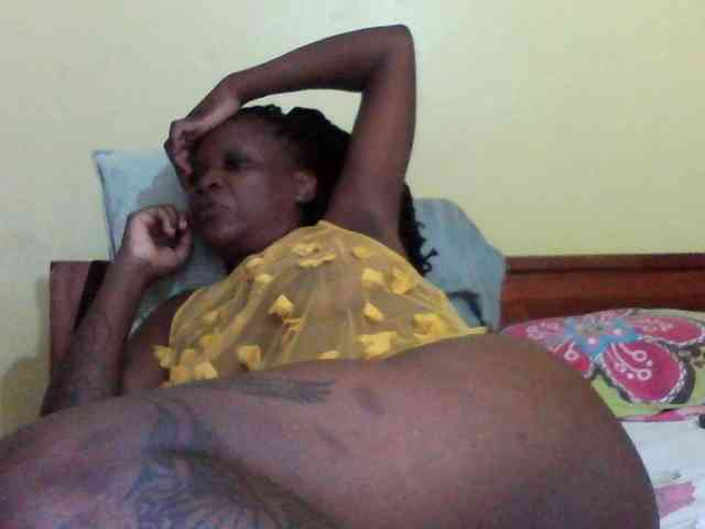 Princessmiles webcam