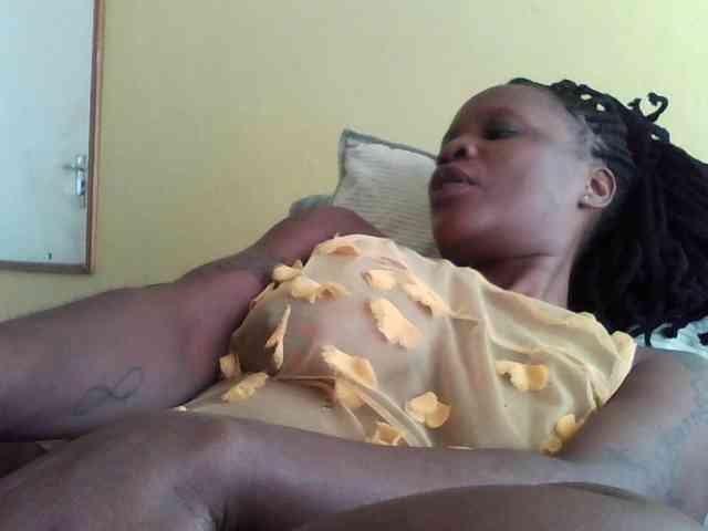 Princessmiles webcam