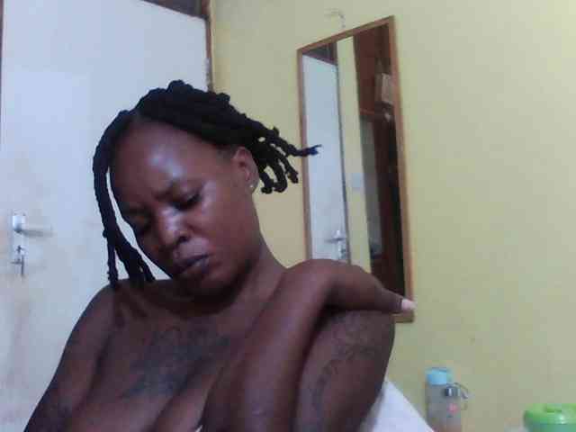 Princessmiles webcam
