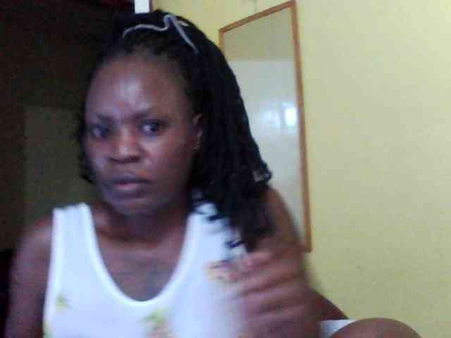 Princessmiles webcam
