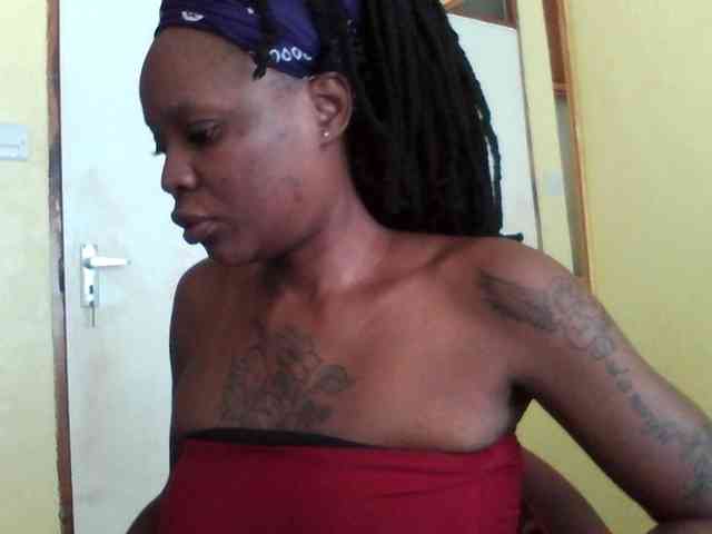 Princessmiles webcam