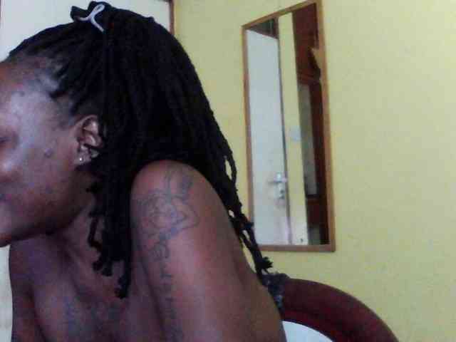 Princessmiles webcam