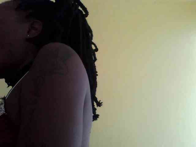 Princessmiles webcam