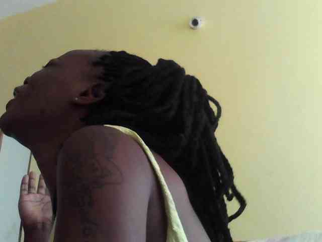 Princessmiles webcam
