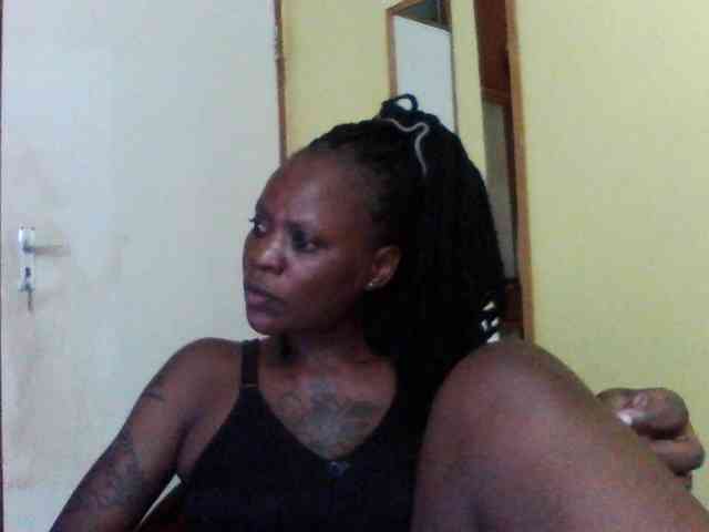 Princessmiles webcam