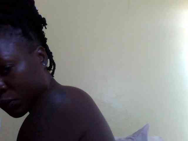 Princessmiles webcam